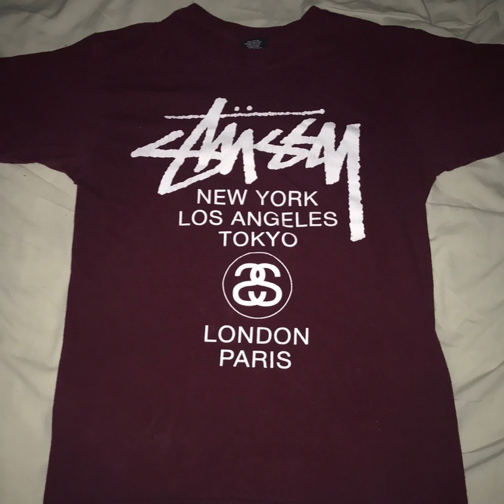 Burgundy Stüssy world tour t-shirt